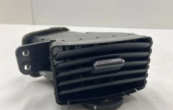 Toyota Corolla Verso AR10 Dashboard side air vent grill/cover trim 6556414010 5565064010