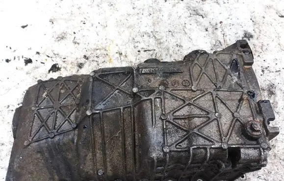 Ford Explorer Oil sump 95tm6676ba 95tm-6676-ba