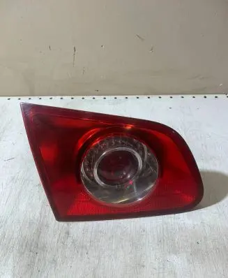 Volkswagen PASSAT B6 Tailgate rear/tail lights 3C9945093