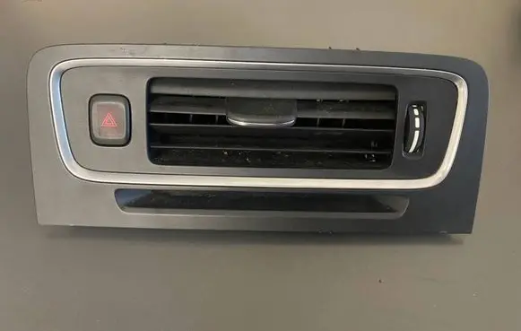 Volvo V60 Dash center air vent grill 7430300