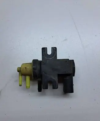 Volkswagen PASSAT B6 Vacuum valve 1K0906627A 70086800