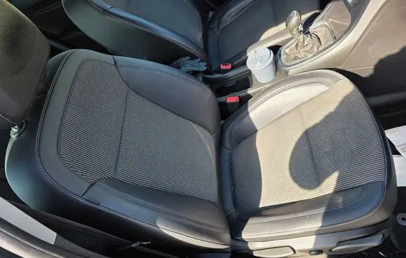 Opel Astra J Front passenger seat 