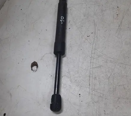 Alfa Romeo 159 Tailgate/trunk strut/damper