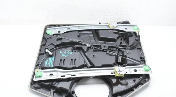 Mercedes-Benz Vito Viano W447 Front door window regulator with motor