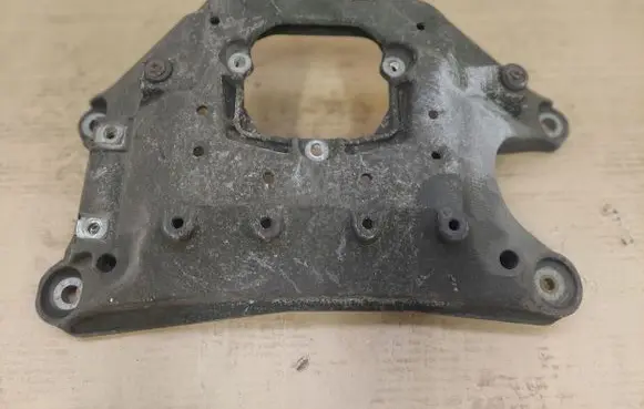 Audi A6 S6 C7 4G Gearbox mounting bracket 8K0399263AT
