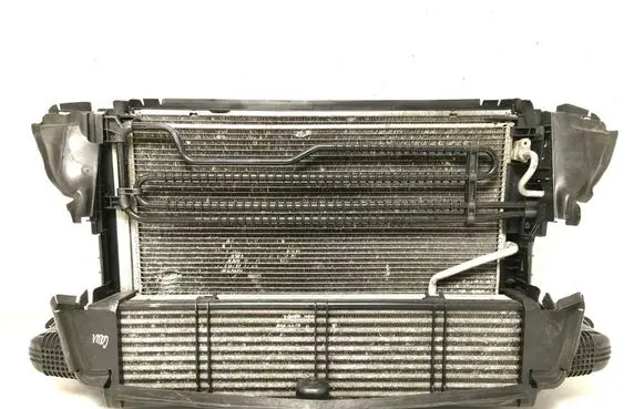 Mercedes-Benz C W204 Radiator set A0995002703