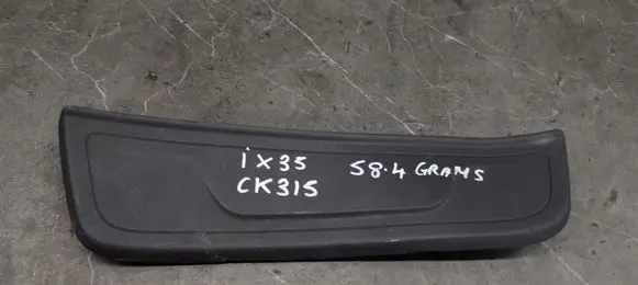 Hyundai ix35 Rear sill trim cover 85889-2y000