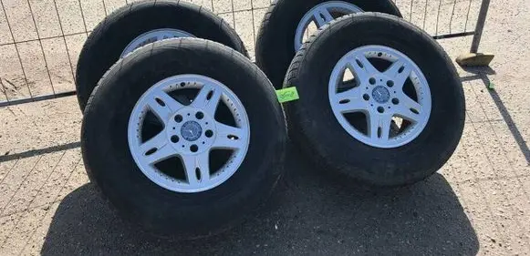 Mercedes-Benz G W461 W463 1st Gen R16 alloy rim A4634010702