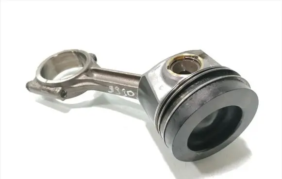 Audi A4 S4 B9 Piston with connecting rod DET