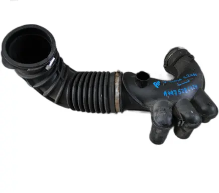 Mercedes-Benz V Class W447 Intercooler hose/pipe A4475281424