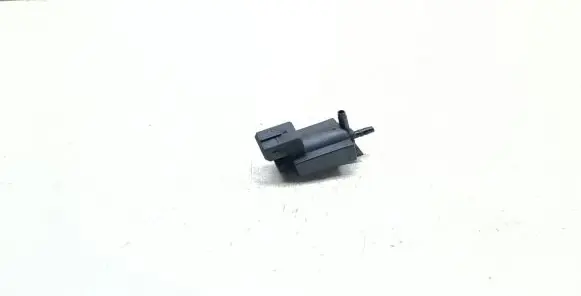 BMW 3 E90 E91 Vacuum valve 7810831