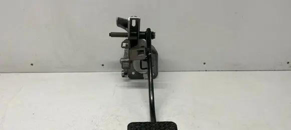BMW 3 E46 Brake pedal 2229128
