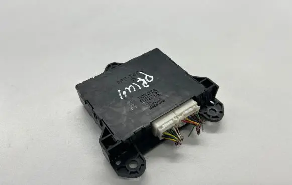 Toyota Prius (XW20) Other control units/modules 8865047051