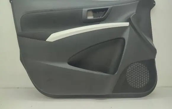 Suzuki SX4 S-Cross Front door card panel trim