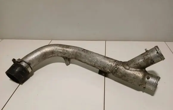 Audi A8 S8 D3 4E Intercooler hose/pipe 059145731AL