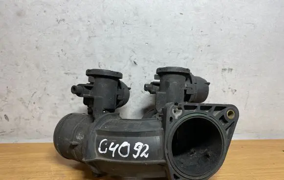 Peugeot 807 Air intake hose/pipe 9646846380 C4092