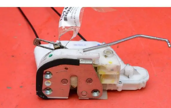 Honda Jazz Front door lock 