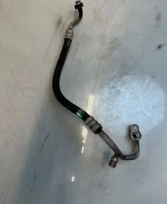 Suzuki Swift I Air conditioning (A/C) pipe/hose 9572062J00