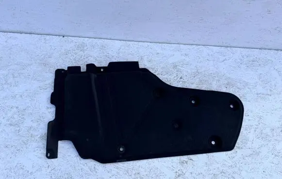 Renault Arkana Center/middle under tray cover 