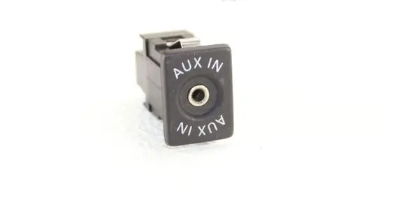 Seat Alhambra (Mk2) AUX in-socket connector 5M0035724