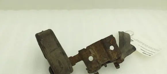 Muffler mount bracket/holder