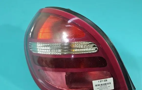 Nissan Almera N16 Rear/tail lights IMPRK1571036