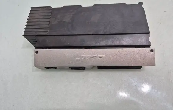 Audi Q7 4L Sound amplifier 4L0035223E