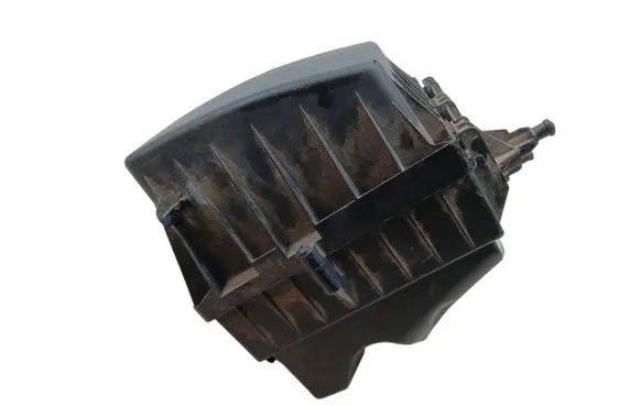 Opel Astra F Air filter box cover 
