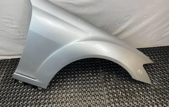 Mercedes-Benz S W221 Fender 