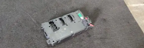 BMW 3 GT F34 Central body control module 6819333 681933301