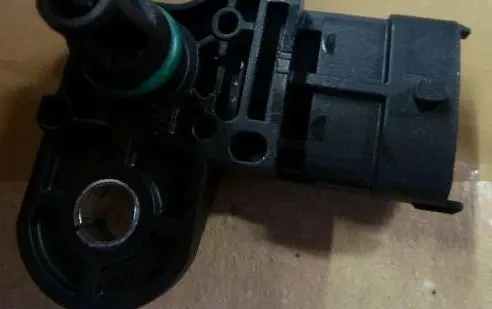 Opel Tigra B Air pressure sensor 0281006029