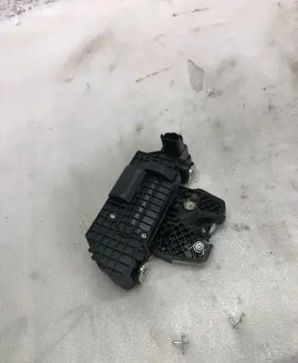 Peugeot 2008 II Loading door lock 9684948680
