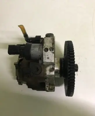 Renault Espace - Grand espace IV Fuel injection high pressure pump 8200041766 8200170377 0445010033