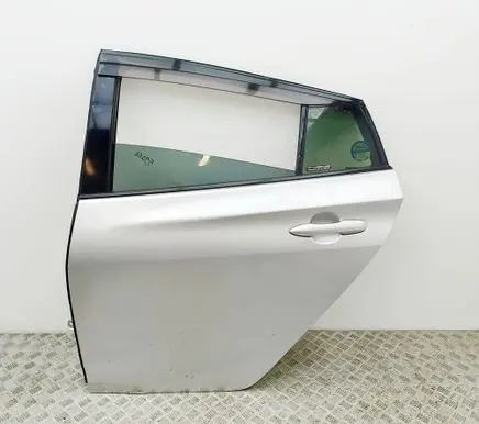 Toyota Prius (XW50) Rear door 6700447210