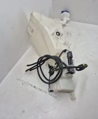 Volvo XC90 Windshield washer fluid reservoir/tank 31349385