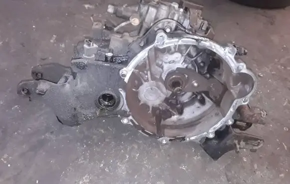 Hyundai i30 Manual 5 speed gearbox S71767