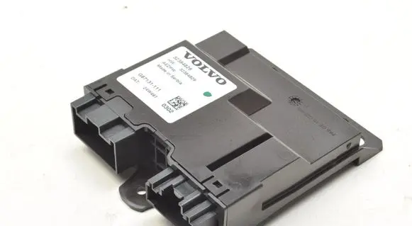 Volvo XC90 Tailgate/trunk control unit/module 32384826