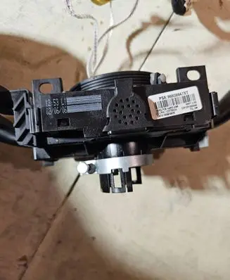 Citroen C2 Multifunctional control switch/knob 12275024 96608847XT