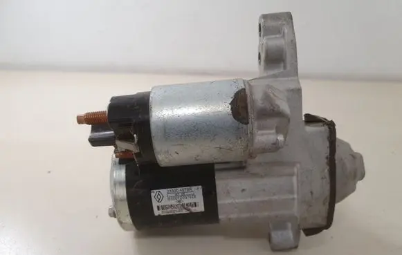 Nissan Juke I F15 Starter motor 233004979R