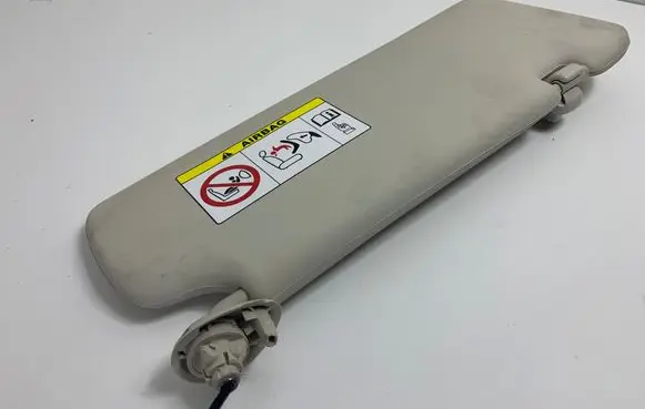 Sun visor