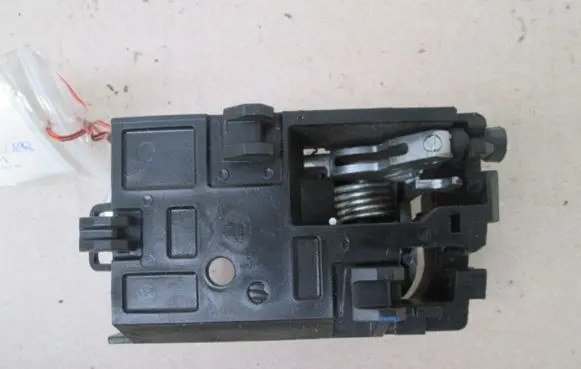 Nissan Primera Front door interior handle