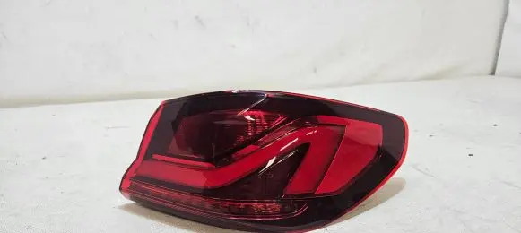 BMW 1 F40 Rear/tail lights 5A55FB6-02