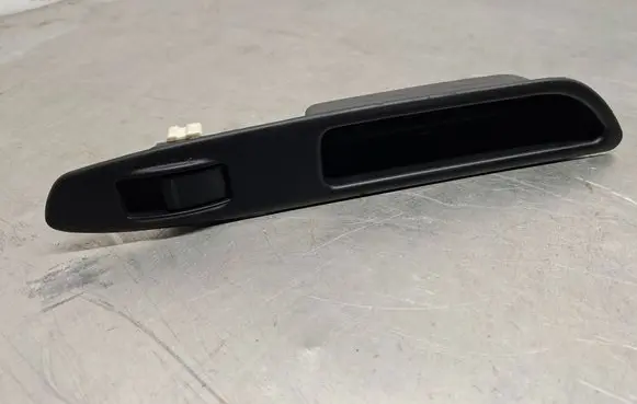 Subaru Forester SG Electric window control switch 