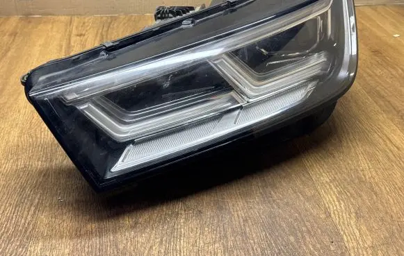 Audi Q5 SQ5 Headlight/headlamp 80A941033 F00HTA70030 LE14C6350