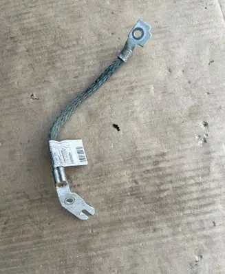 BMW 5 G30 G31 G38 Negative earth cable (battery) 8642659
