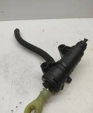 BMW 5 F10 F11 Clutch master cylinder 13570610 5785732