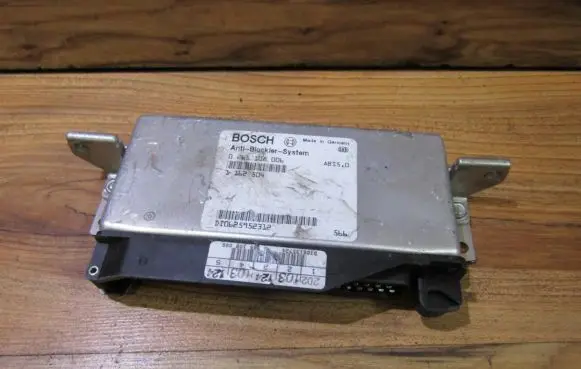 BMW 5 E34 ABS control unit/module 0265108006 1162504