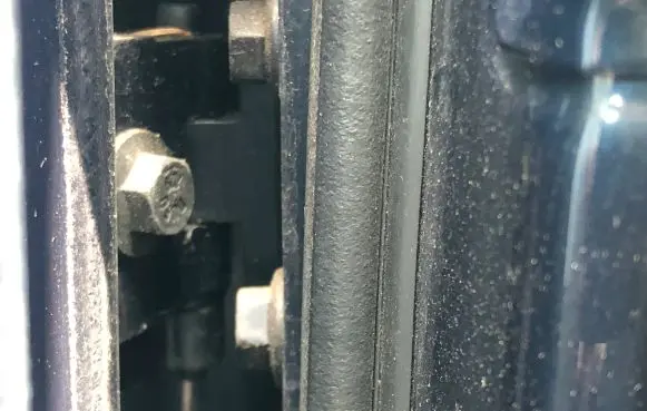 Volvo XC90 Rear door upper hinge