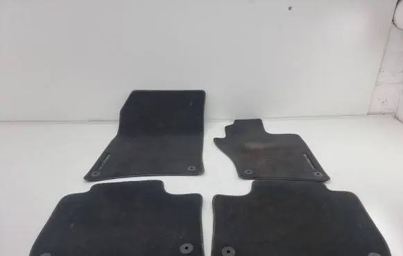 Porsche Cayenne (92A) Car floor mat set 