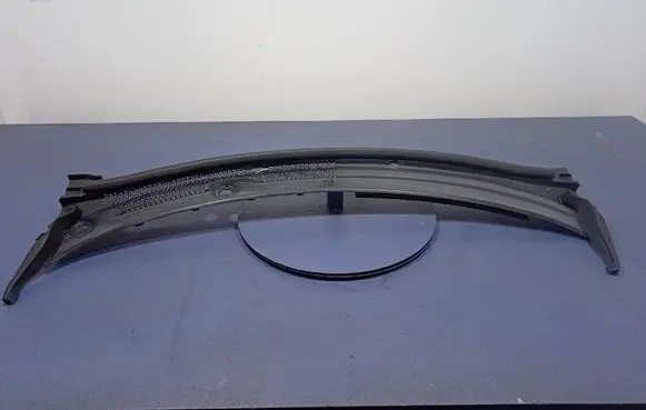 Chevrolet Aveo Wiper trim 95217505